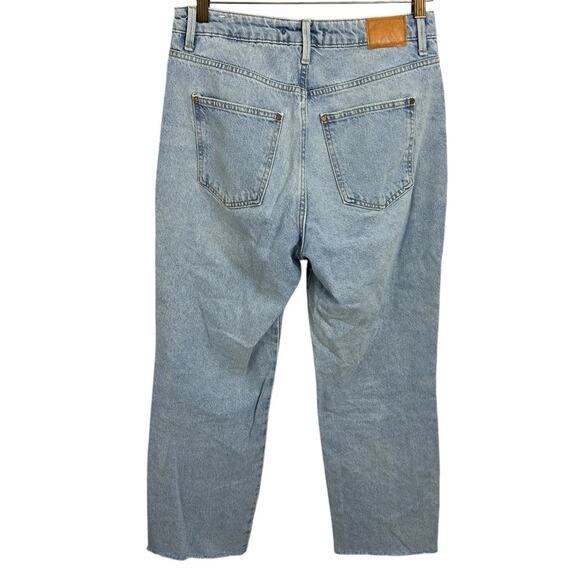 Zara Women's Distressed High Rise Straight Leg Jeans Sz 8 US Raw Hem Light Wash - Picture 6 of 7